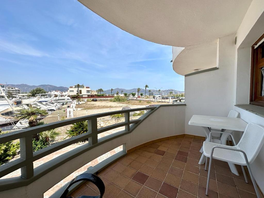 Vila Cargols De Mar Empuriabrava Exteriér fotografie