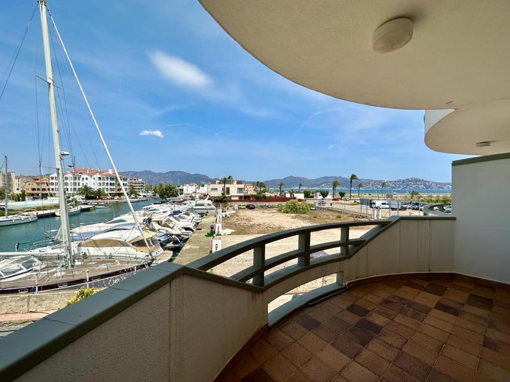 Vila Cargols De Mar Empuriabrava Exteriér fotografie