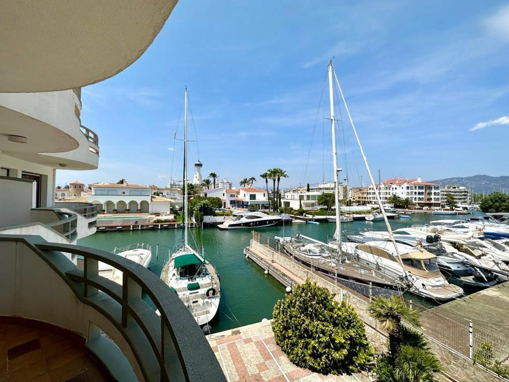 Vila Cargols De Mar Empuriabrava Exteriér fotografie