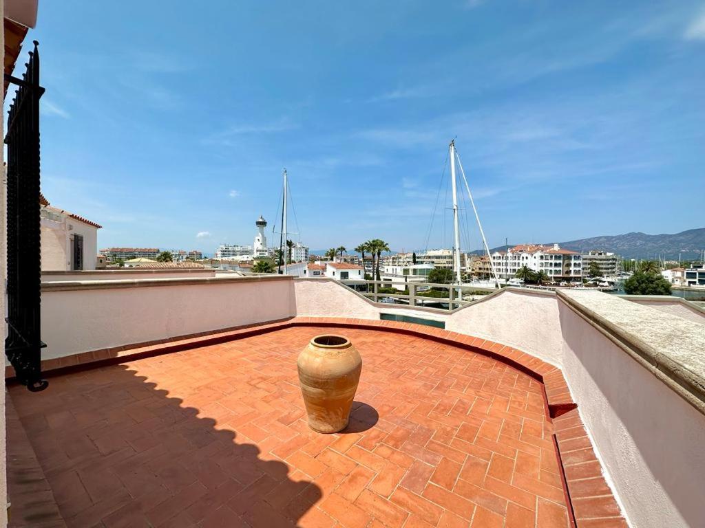Vila Cargols De Mar Empuriabrava Exteriér fotografie